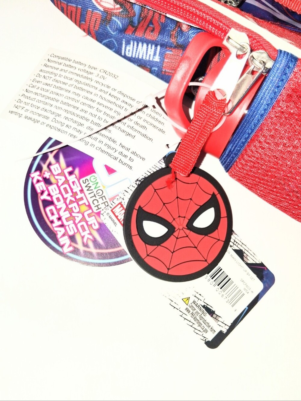 NWT Marvel Spider-Man Light Up Backpack 6 Piece Set Boy's Headphones Lunch Bag - Picture 14 of 17